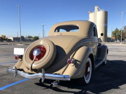 1935 Ford Coupe