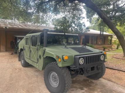 2006 Hummer M-1114