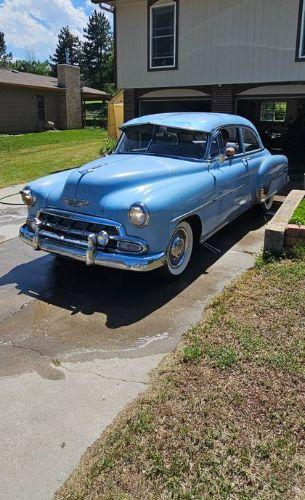 1952 Chevrolet Deluxe