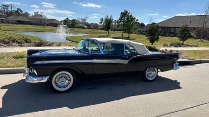 1957 Ford Fairlane 500