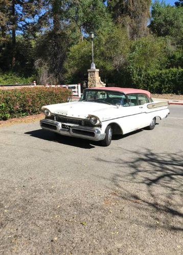 1957 Mercury Monterey