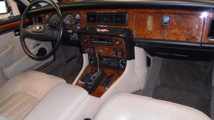 1986 Jaguar XJ6