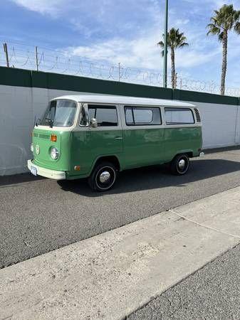 1973 Volkswagen Bus