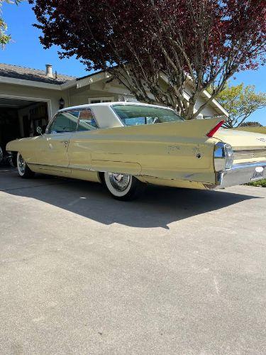 1962 Cadillac Coupe Deville