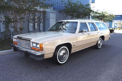 1987 Ford Crown Victoria