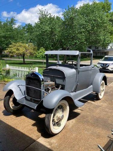 1929 Ford Sport Coupe