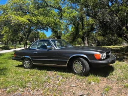 1985 Mercedes Benz SL380