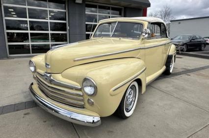 1948 Ford Super Deluxe