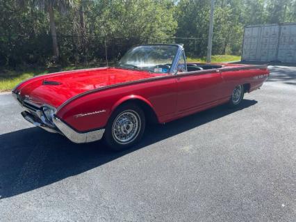 1962 Ford Thunderbird