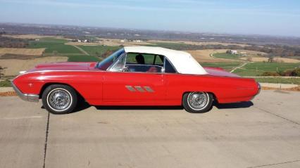 1963 Ford Thunderbird