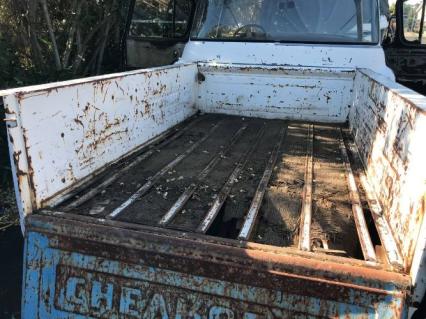 1959 Chevrolet Apache 32