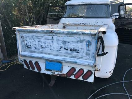 1959 Chevrolet Apache 32