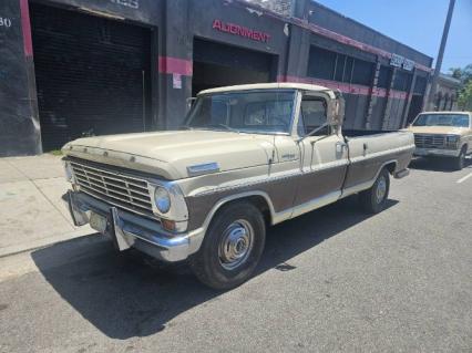 1967 Ford F250