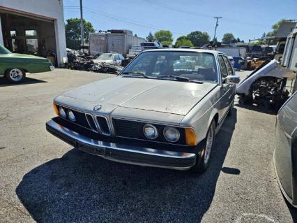 1982 BMW 745i