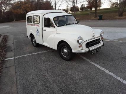 1972 Morris Minor Panel