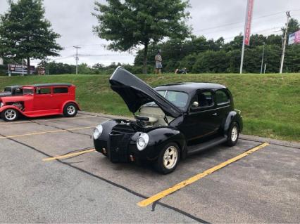 1940 Ford Deluxe