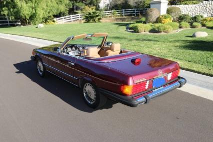 1986 Mercedes Benz 560 SL