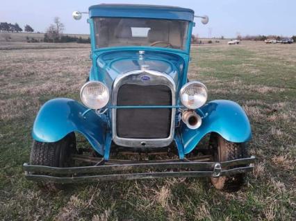 1928 Ford Sport Coupe