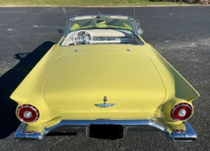 1957 Ford Thunderbird