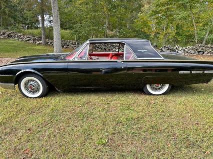 1962 Ford Thunderbird