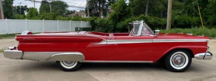 1959 Ford Skyliner