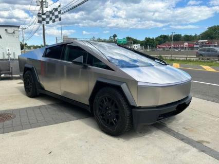 2024 Tesla Cybertruck