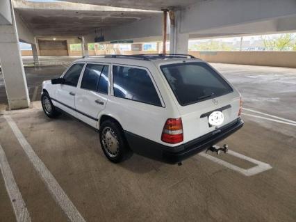 1988 Mercedes Benz 300TE