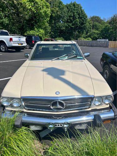 1987 Mercedes Benz 560 SL