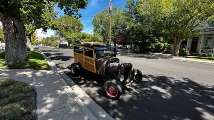 1929 Ford Woodie