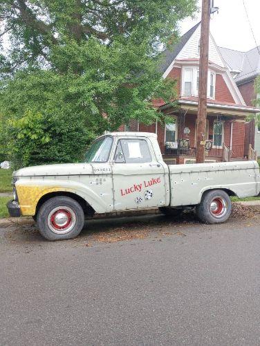 1965 Ford F100