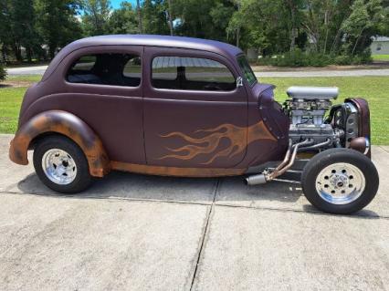 1937 Ford Hot Rod