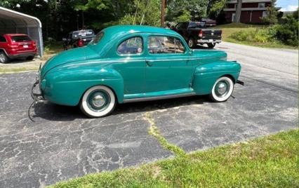 1941 Ford Super Deluxe