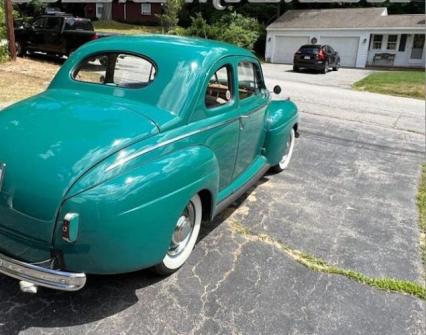 1941 Ford Super Deluxe