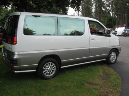 1998 Nissan Elgrand