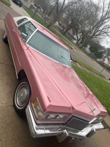 1976 Cadillac Coupe Deville