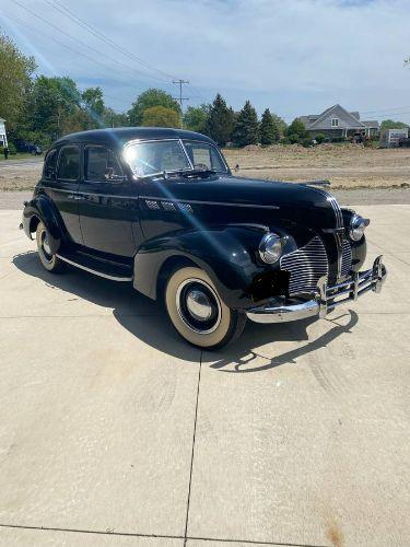 1940 Pontiac Silver Streak