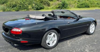 1997 Jaguar XK8