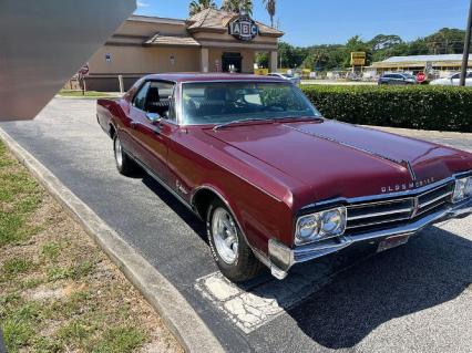 1965 Oldsmobile Starfire