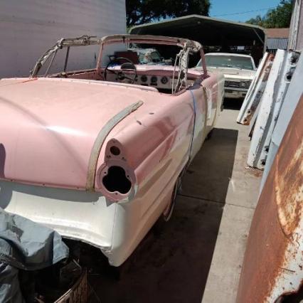 1955 Ford Sunliner