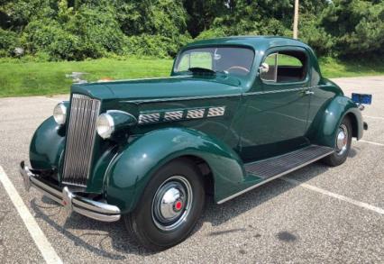 1937 Packard 120