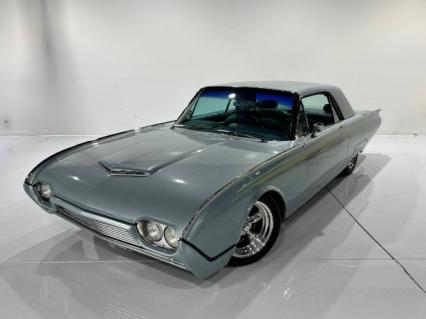 1962 Ford Thunderbird