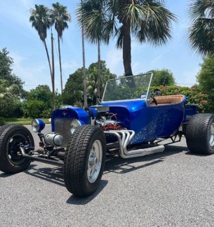 1924 Ford Custom