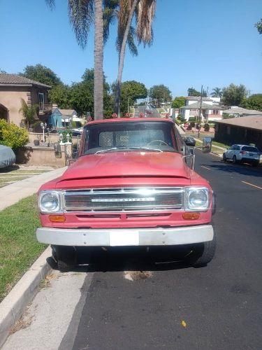 1968 International 1300c