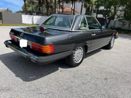 1986 Mercedes Benz 560 SL