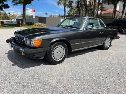 1986 Mercedes Benz 560 SL