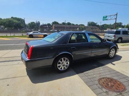 2011 Cadillac DTS