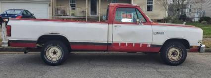 1988 Dodge D100