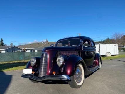 1936 Ford Custom