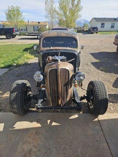 1938 Plymouth Deluxe