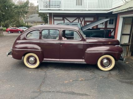 1941 Ford Sedan